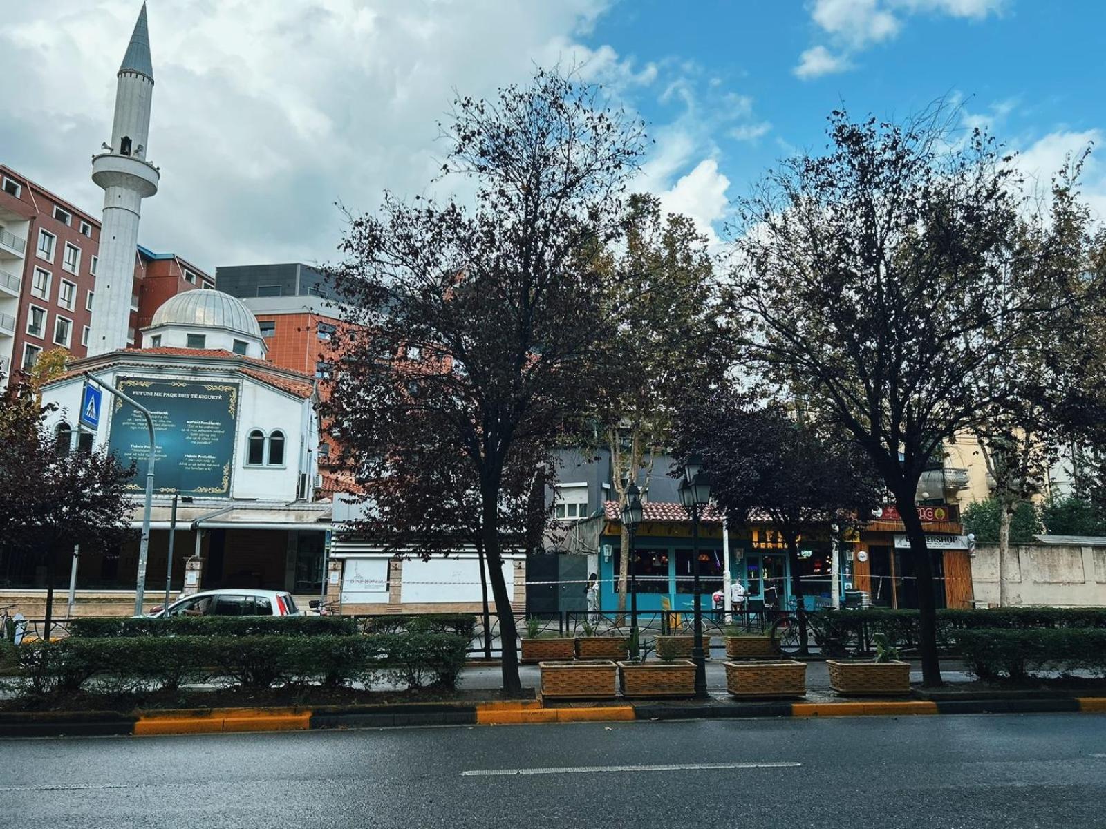 Clinton Tirana Inn Dış mekan fotoğraf