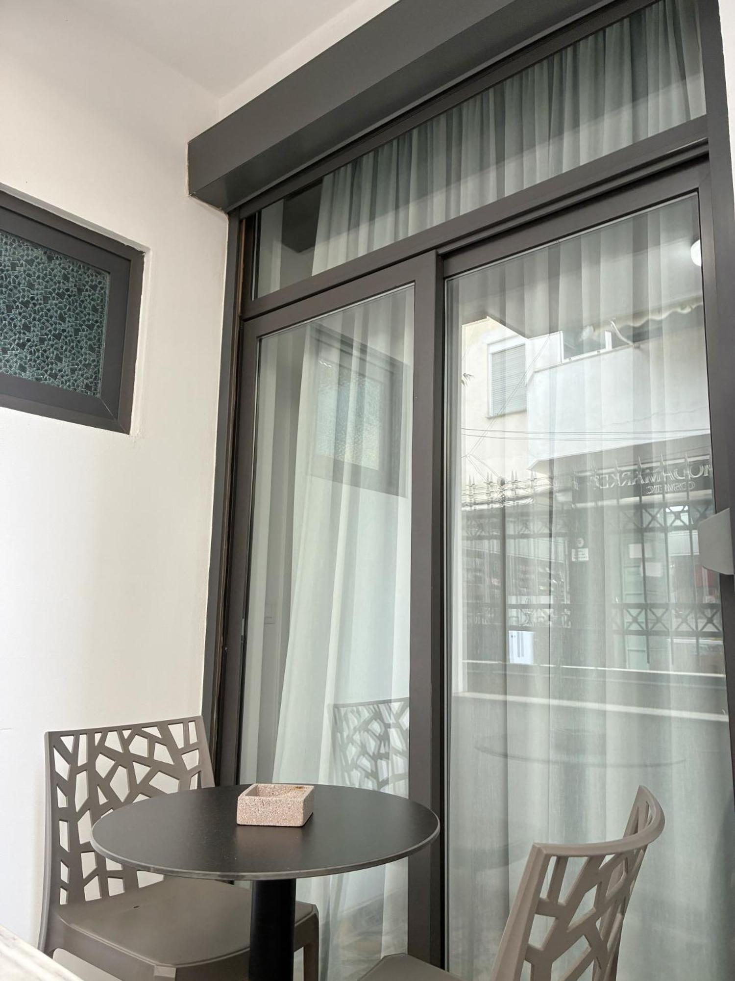 Clinton Tirana Inn Dış mekan fotoğraf