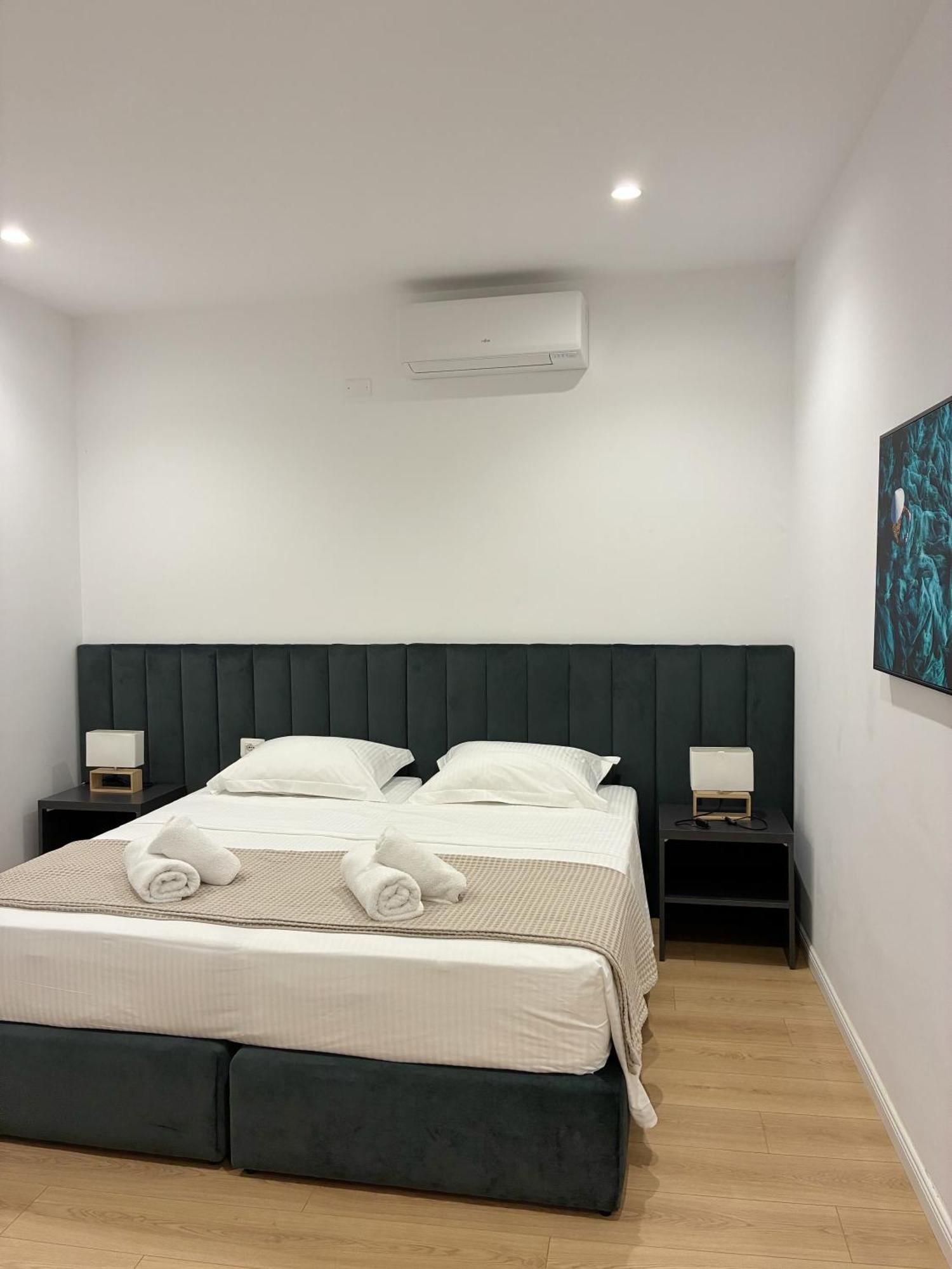 Clinton Tirana Inn Dış mekan fotoğraf